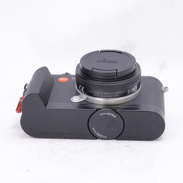 Leica CL con Elmarit 18mm f2.8 y accesorios - Usado 8