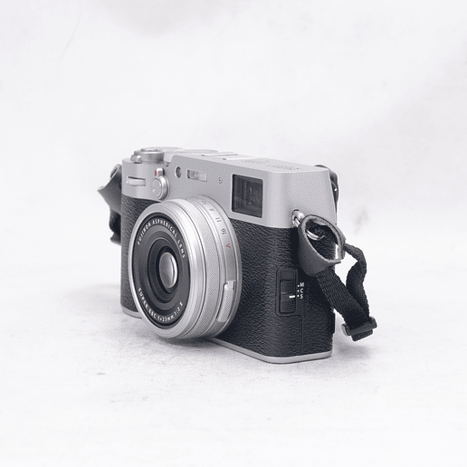 FUJIFILM X100V (edición Silver) - Usado 4