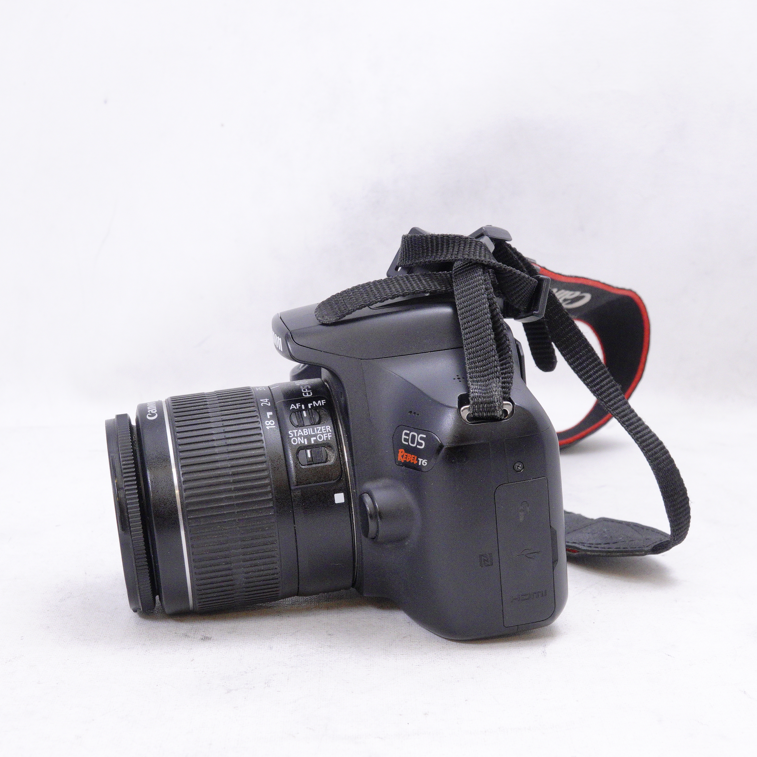 Canon T6 Kit con Accesorios - Usado