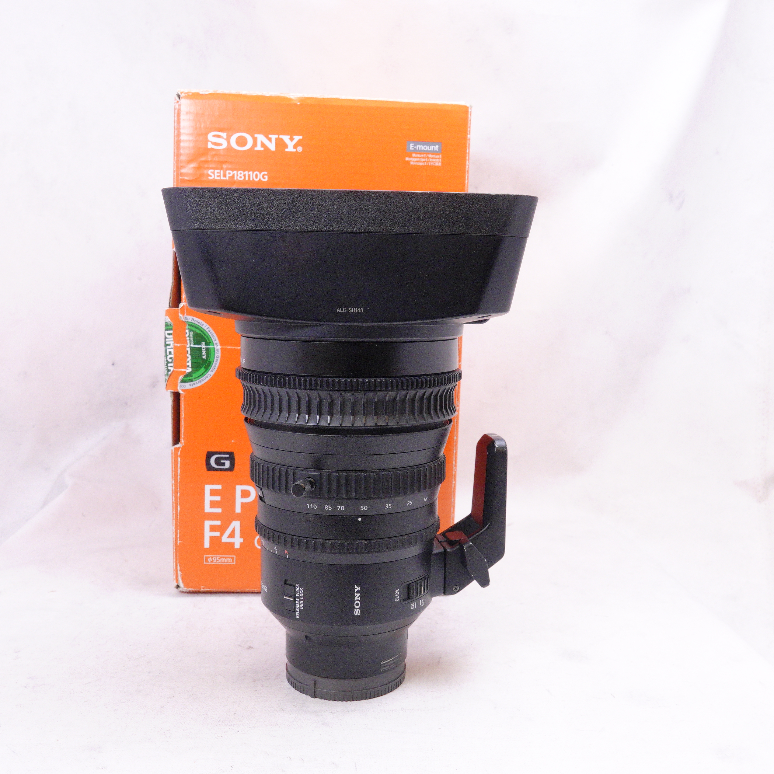 Lente Sony E PZ 18-110mm f/4 G OSS - Usado