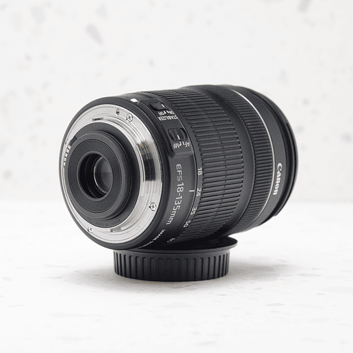 Canon EF-S 18-135mm f/3.5-5.6 IS STM - USADO 8