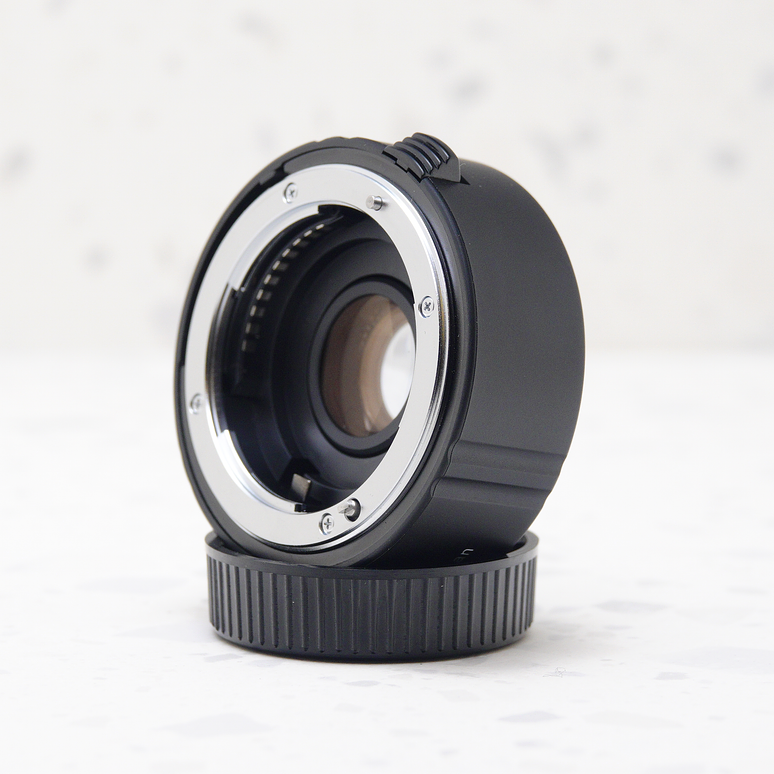 Bower 2x DGII Teleconverter (4 Elementos) para Nikon - Usado 6