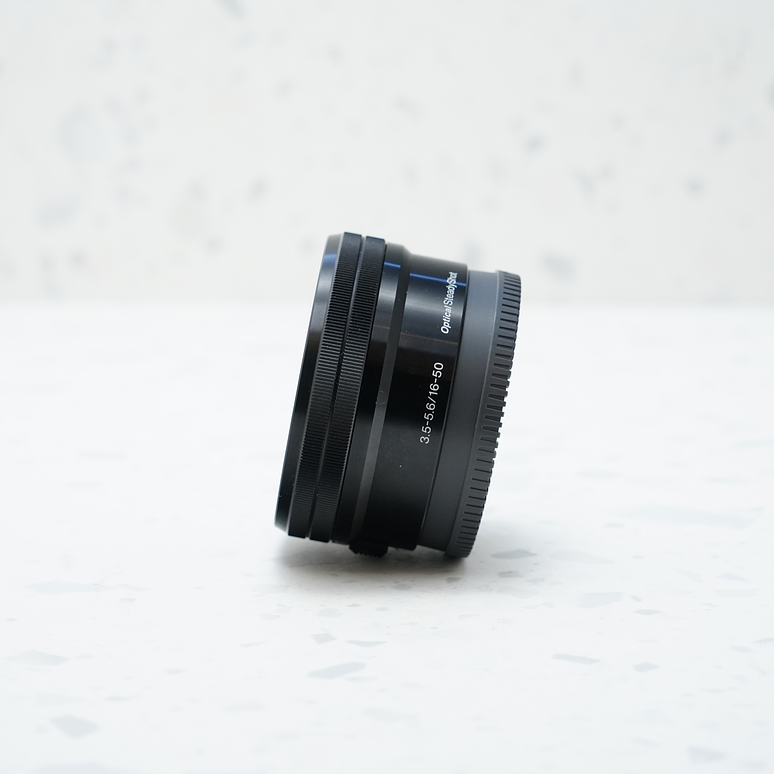 Lente Sony E PZ 16-50mm f/3.5-5.6 OSS - Usado 4