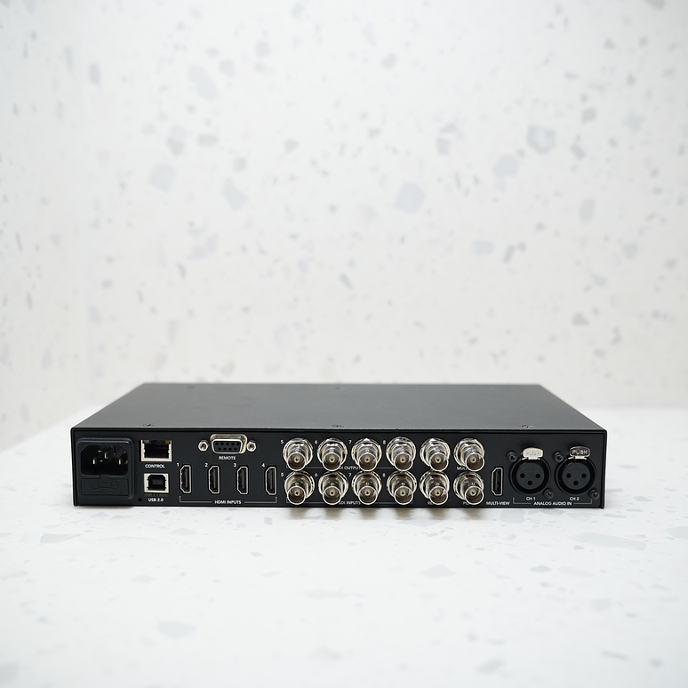 Switcher Blackmagic Design ATEM Television Studio HD - Usado 5