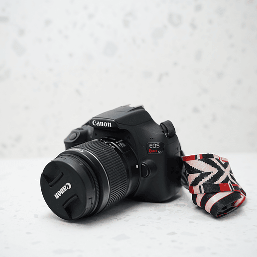  Canon Rebel T7 con lente de 18-55 mm - Usado 2