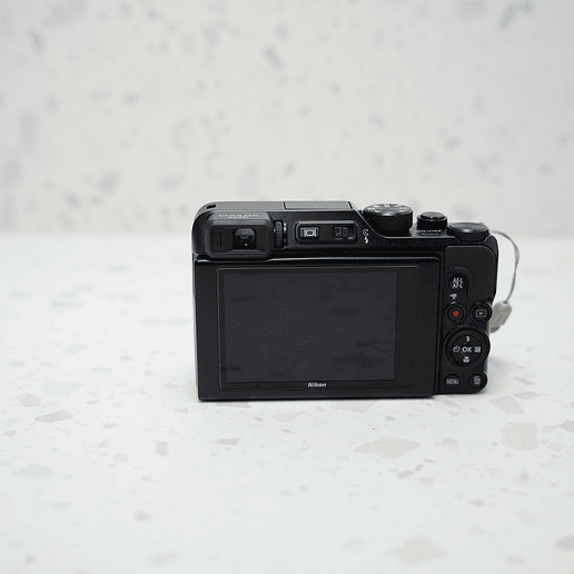 Nikon COOLPIX A1000 - USADO 5