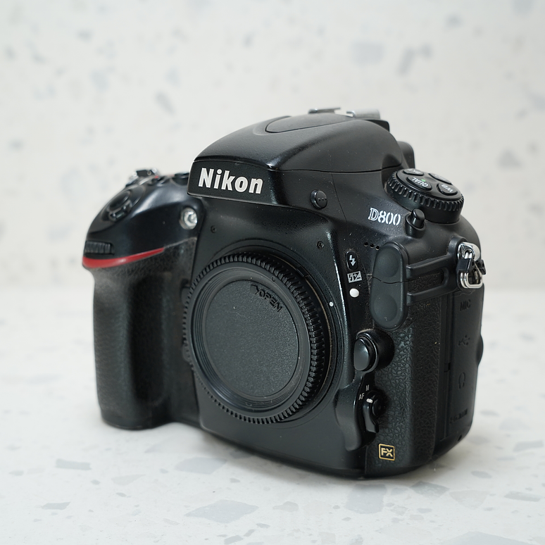 Nikon D800 DSLR Body - Usado 3