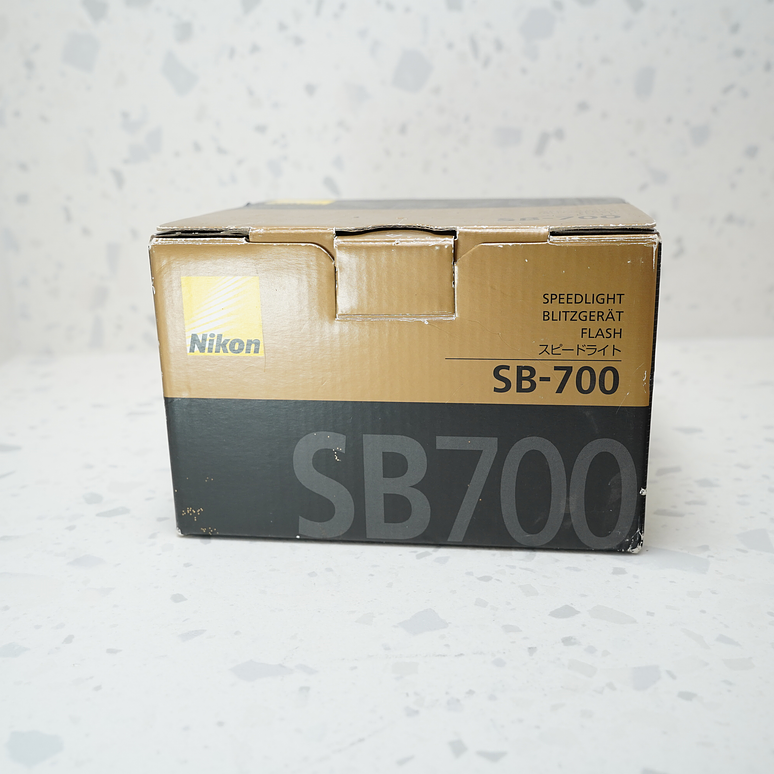 Flash Nikon SB700 Speedlight - Usado 6