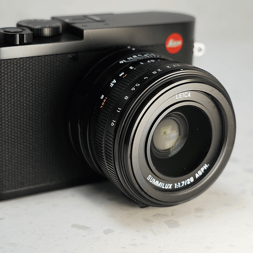 Cámara Leica Q2 con lente Summilux 28mm 1.7 - Usado 3
