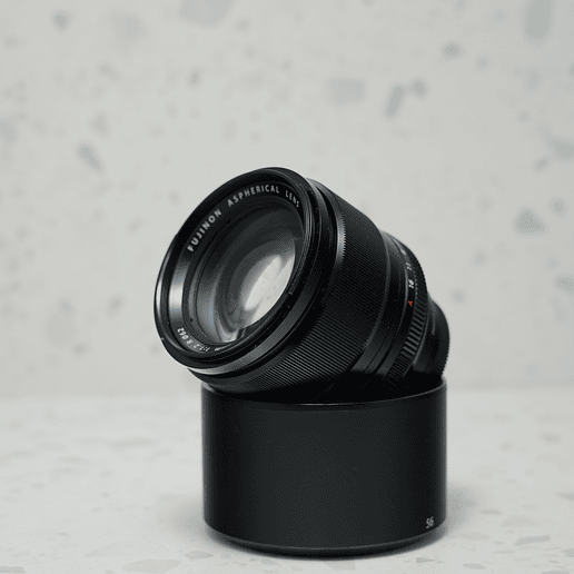 FUJIFILM XF 56mm f/1.2 R - Usado 2
