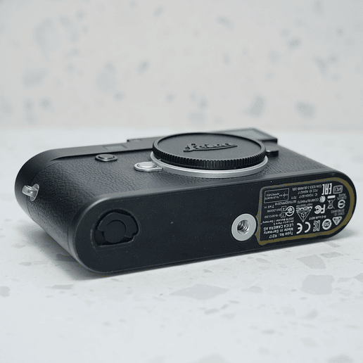 Leica M10-D Body + accesorios  11