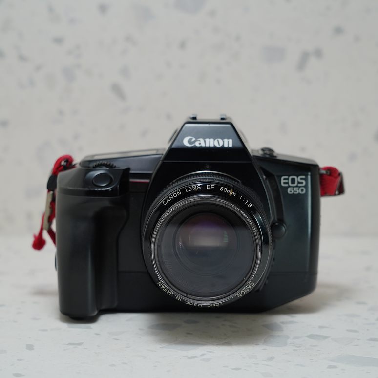 Canon Eos 650 - Usado 1