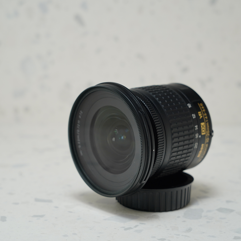 Lente Nikon Nikkor 10-20mm 1:4.5-5.6 DX VR - Usado 4