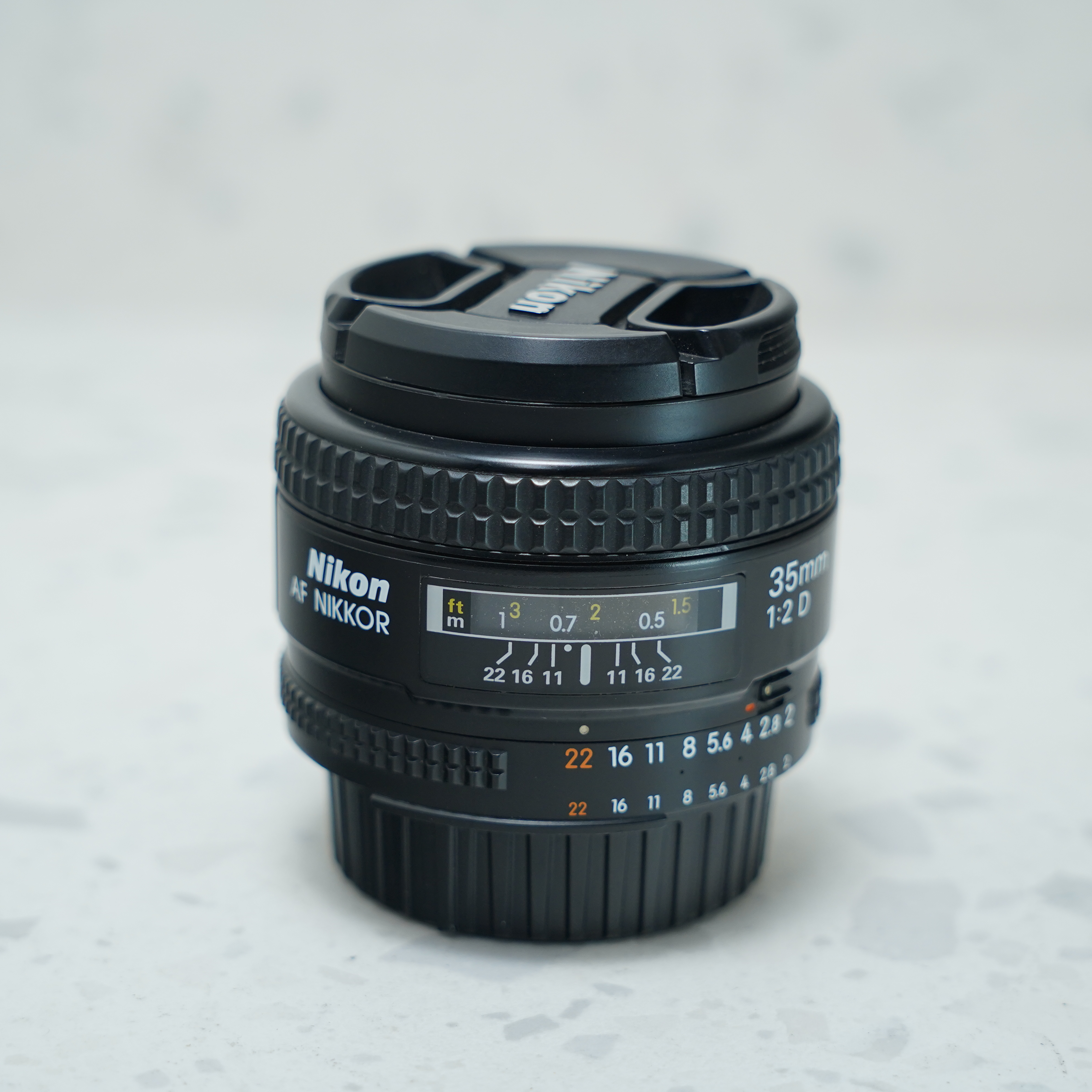 Nikon AF Nikkor 35mm f2 D (USADO)