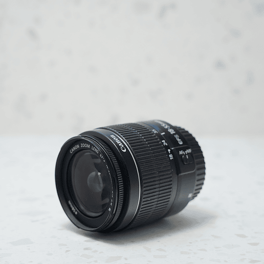 Nikon D5300 más lente  18-55 mm - usada 9