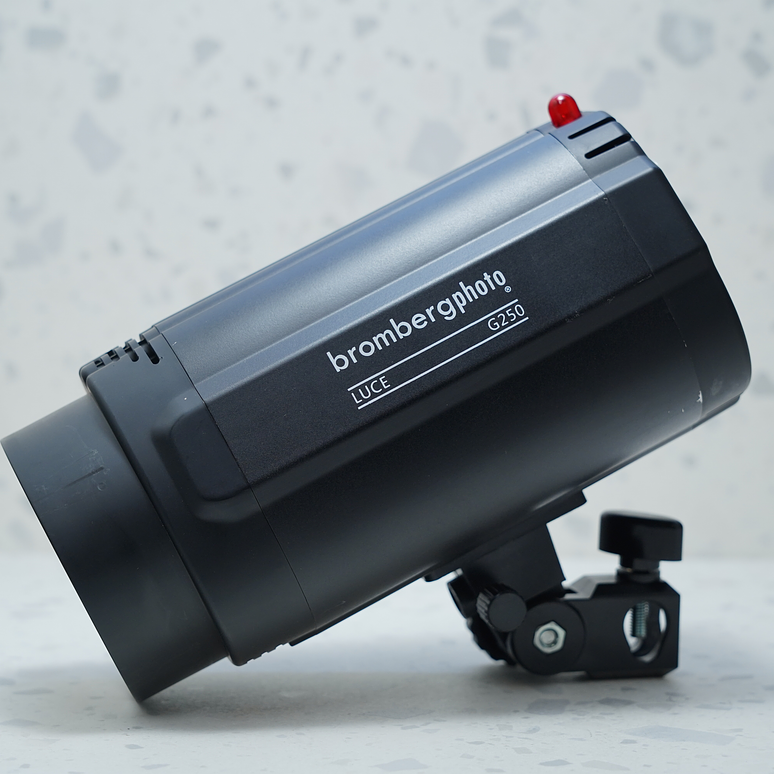 Flash Brombergphoto Luce G250 - Usado 1