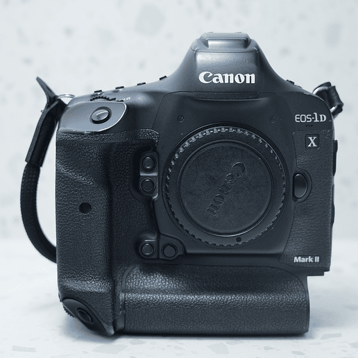 Canon EOS-1D X Mark II DSLR - (Usado) 2