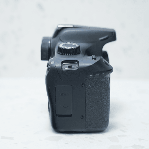 Canon Rebel T100 (Usado) 5