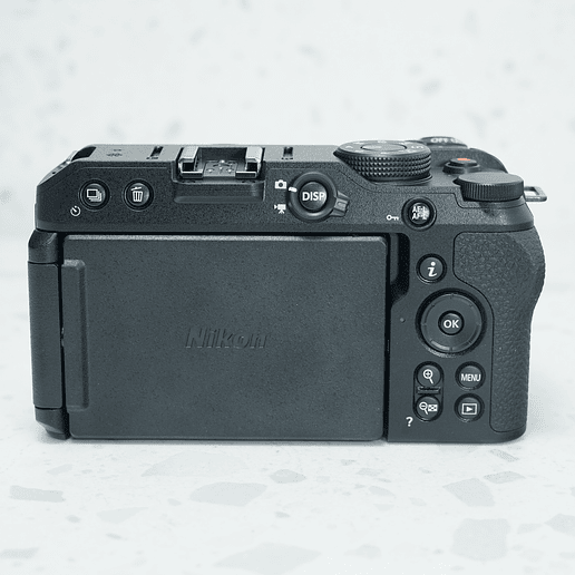 Nikon  Z30 más lente Nikkor 12-28mm f3.5 - 5.6 DX PZ (usado) 4