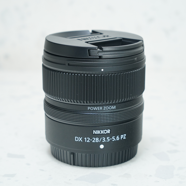 Nikon  Z30 más lente Nikkor 12-28mm f3.5 - 5.6 DX PZ (usado) 9