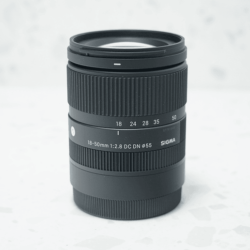Sigma 18-50mm F2.8 DC DN para Sony E - Usado 2