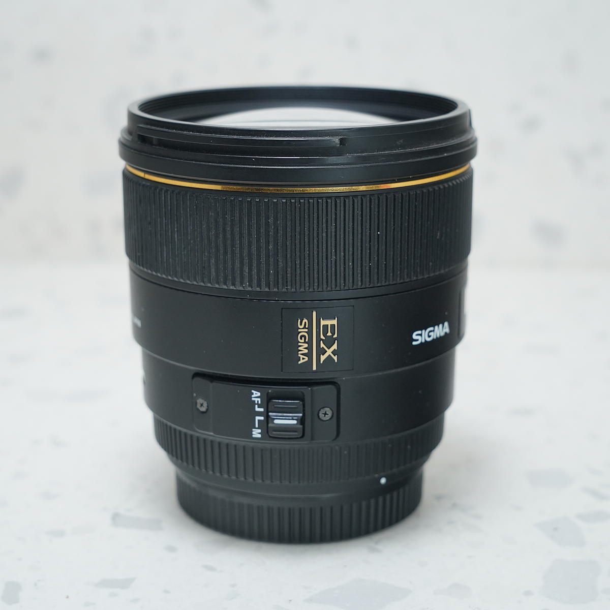 SIGMA 85mm F1.4 EX DG HSM キヤノンEF用 Sigma 85mm f/1.4 EX DG HSM para Canon - Usado