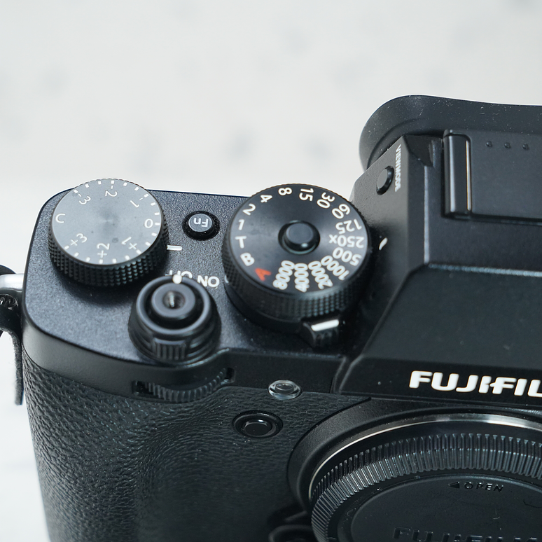 FUJIFILM BODY X-T3  - Usado  6