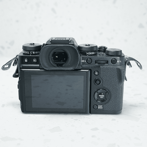 FUJIFILM BODY X-T3  - Usado  5