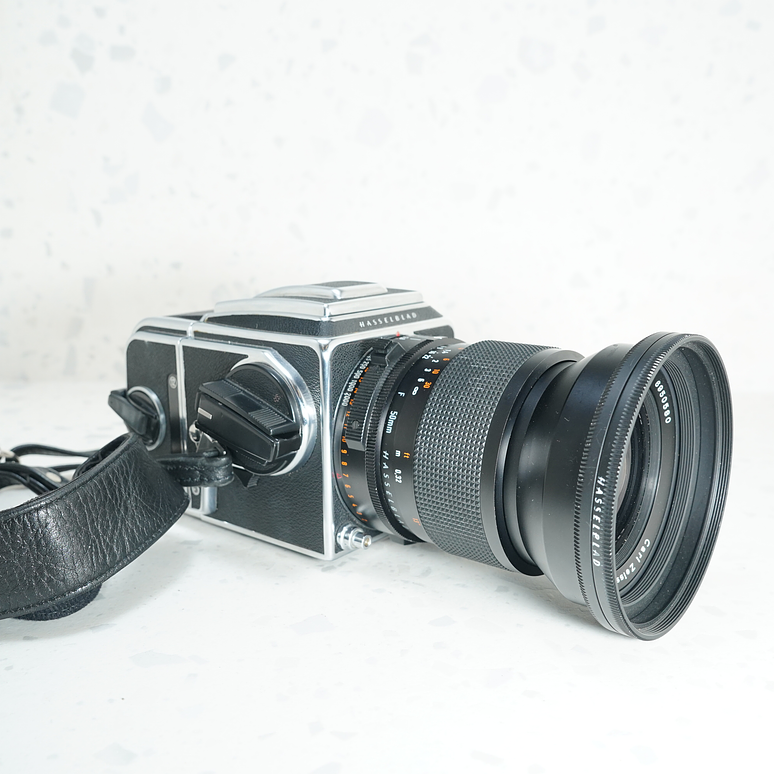 Hasselblad 2000FC más dos lentes  - Usado 3