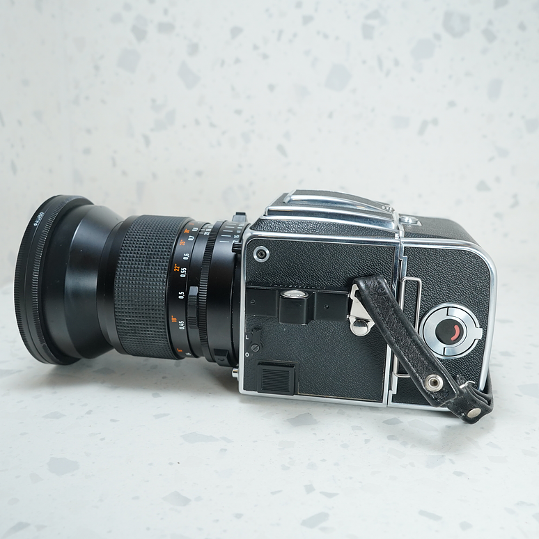 Hasselblad 2000FC más dos lentes  - Usado 4