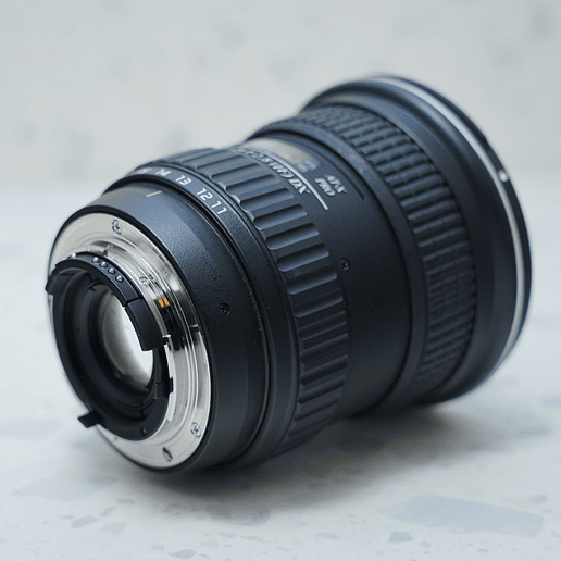 Lente Tokina AT-X 116 PRO DX-II 11-16mm f/2.8 (Nikon F) - Usado 6