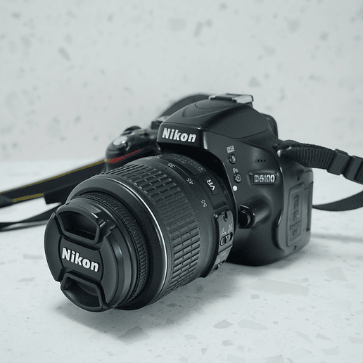Nikon D5100 + LENTE KIT - USADO 3
