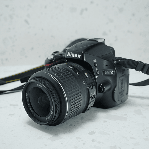 Nikon D5100 + LENTE KIT - USADO 4