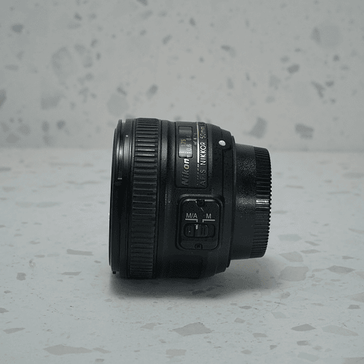 NIKKOR 50mm f/1.8 - Usado 5