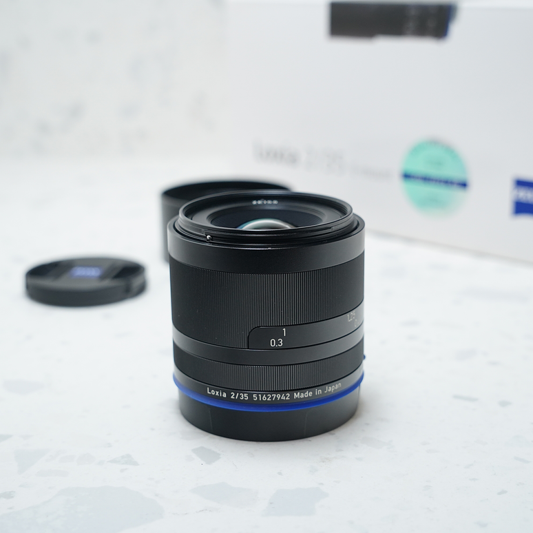 Lente ZEISS Loxia 35mm f/2 para Sony E - Usado 4