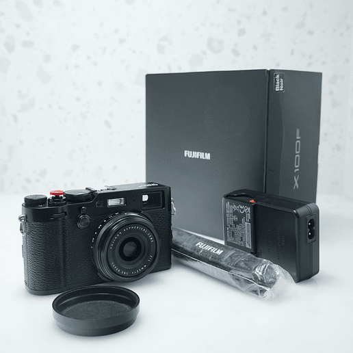 Fujifilm X100F - USADO 2