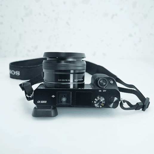 Sony A6000 - Usado 7