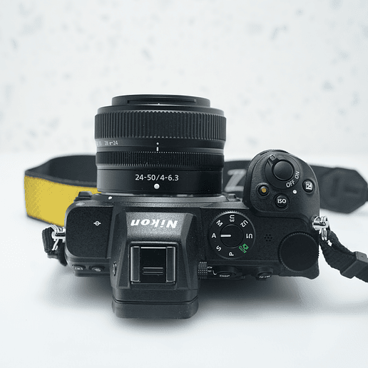 Nikon Z5 con Nikkor Z 24-50mm f4-5.6 - Usado 8