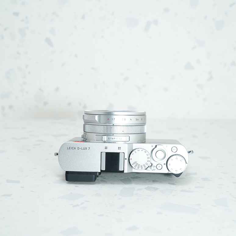 Leica D-Lux 7 (plata) - Usado 5