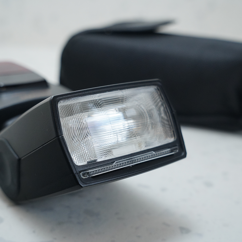 Yongnuo YN-568EX Speedlite para Nikon - USADO 6