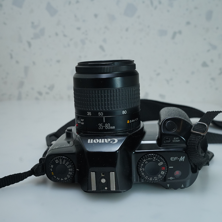 Canon EF-M Analoga + Lente 38-80mm - Usado 5