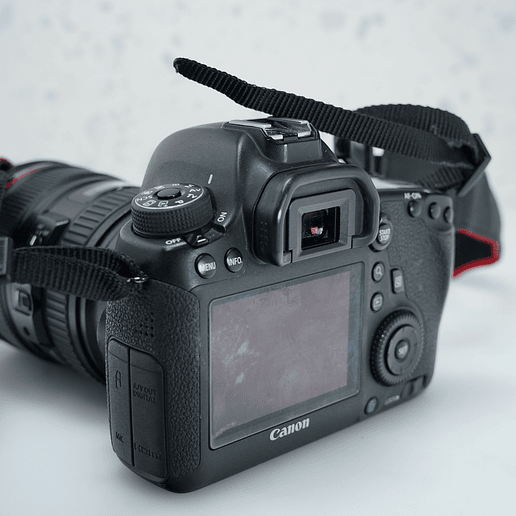 Canon EOS 6D + lente de 24-105 mm f/4L - USADO 4