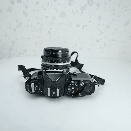 Nikon FE más 50mm f1.8 - Usado 6