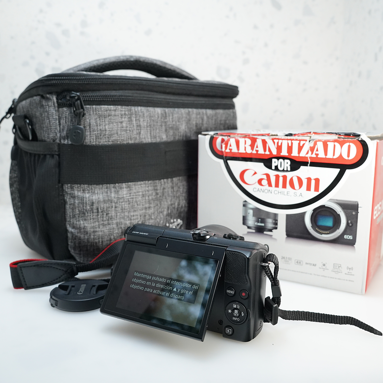 Canon EOS M200 Mirrorless con lente 15-45mm kit - Usado 7