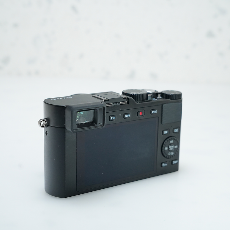 Leica D-LUX (Typ 109) - USADO 4