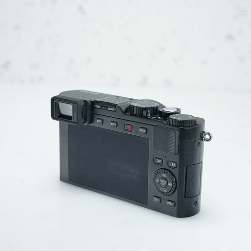 Leica D-LUX (Typ 109) - USADO 5