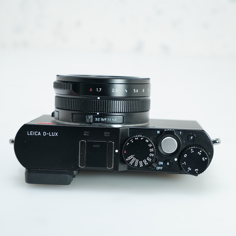 Leica D-LUX (Typ 109) - USADO 6