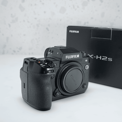 FUJIFILM X-H2S - USADO 2