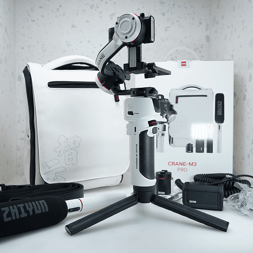 Estabilizador Zhiyun CRANE-M3 (Kit Pro) - USADO 2