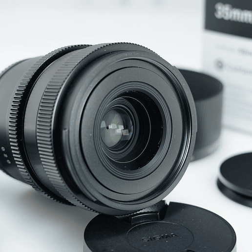 Sigma 35mm F2 para Sony E - Usado 2